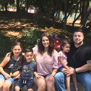 Meet your Posher, Adan